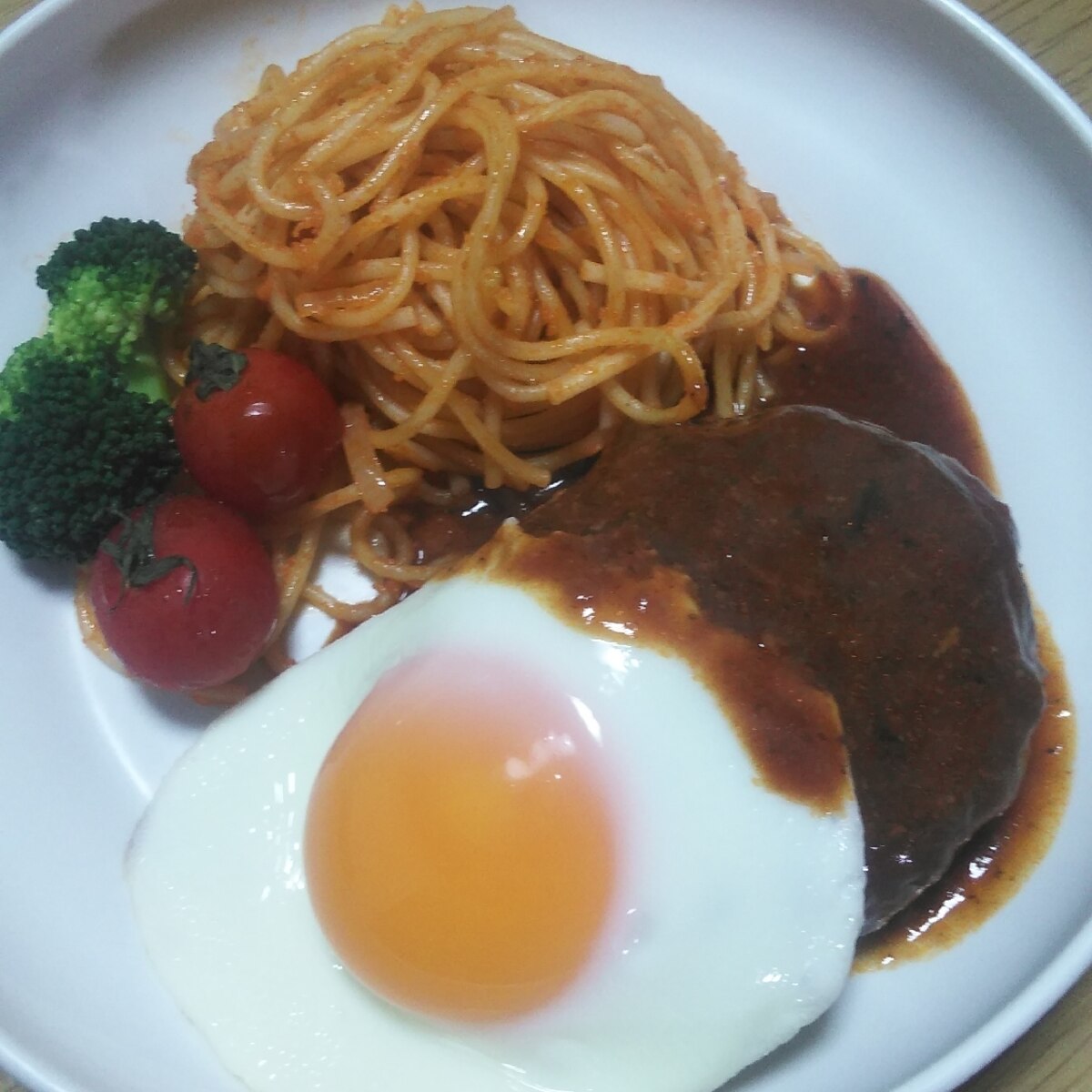 洋食シェフの家庭風ハンバーグ レシピ 作り方 By カクレガニ 楽天レシピ
